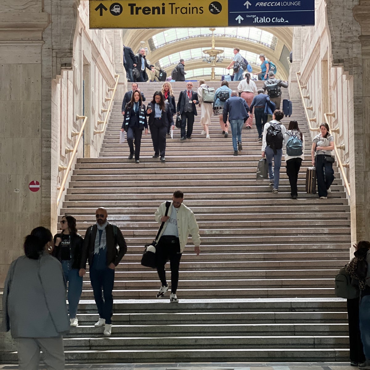 Milano Centrale Railway Station (Stazione Milano Centrale)